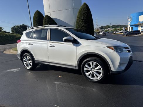 Used 2013 Toyota RAV4 Limited AWD/4WD image 1