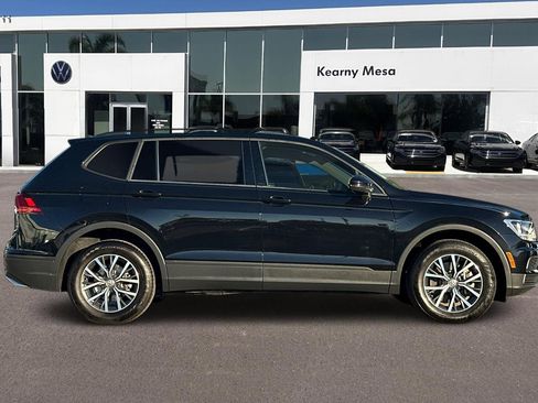 Used 2021 Volkswagen Tiguan S image 3