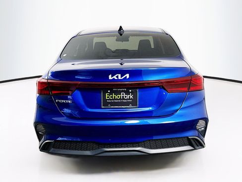 Used 2022 Kia Forte LXS FWD image 7