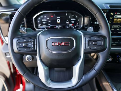 Used 2024 GMC Sierra 1500 SLT AWD/4WD image 15