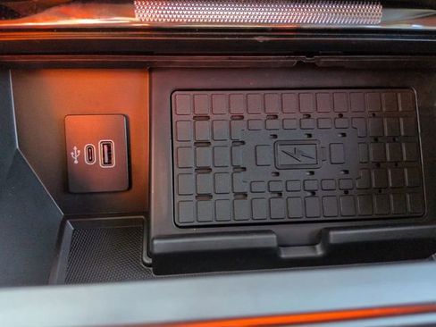 New 2025 Ford F150 Lariat w/ Equipment Group 501A Mid image 24