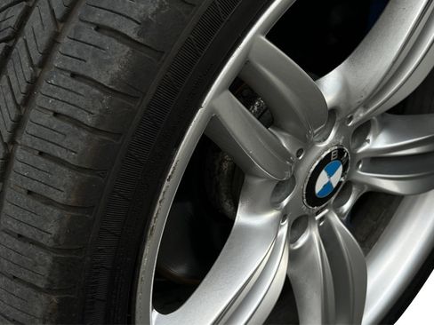 Used 2012 BMW 550i xDrive Sedan AWD/4WD image 50