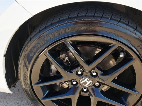 Used 2023 Honda Civic Si image 9