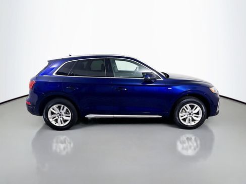 Certified 2024 Audi Q5 2.0T Premium w/ Convenience Package AWD/4WD image 8