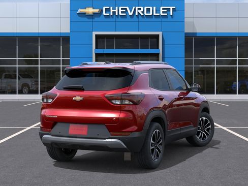 New 2026 Chevrolet TrailBlazer LT w/ Driver Confidence Package FWD image 4