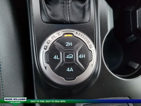 Certified 2022 Ford Bronco Black Diamond w/ Sasquatch Package image 24