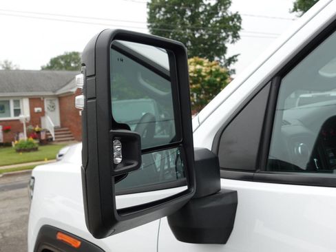 Used 2024 GMC Sierra 2500 Pro image 7