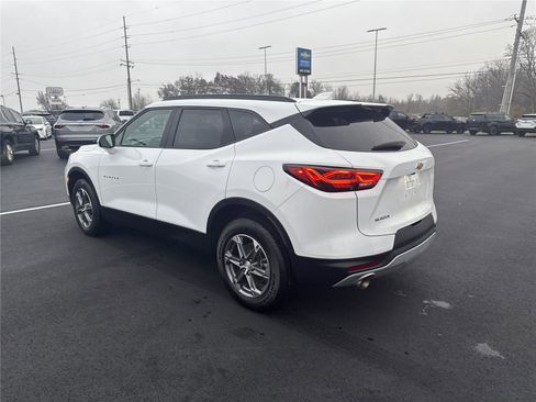 Used 2023 Chevrolet Blazer LT w/ Convenience Package image 5