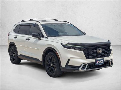 Used 2024 Honda CR-V Sport Touring image 3