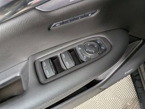 Certified 2022 Cadillac XT5 Premium Luxury image 15