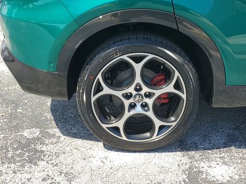 Used 2024 Alfa Romeo Tonale Veloce image 7