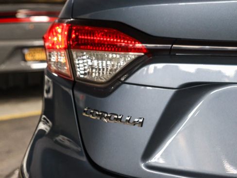Certified 2023 Toyota Corolla LE FWD image 12