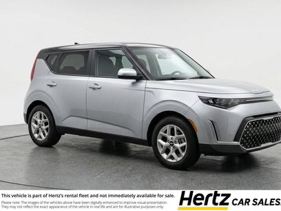 Used 2025 Kia Soul LX w/ LX Technology Package