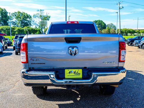 Used 2023 RAM 3500 Big Horn w/ Level 1 Equipment Group AWD/4WD image 6