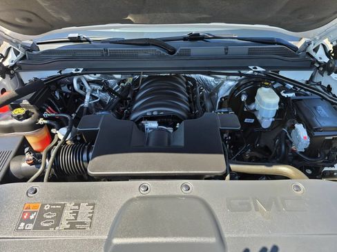 Used 2015 GMC Yukon SLT AWD/4WD image 23