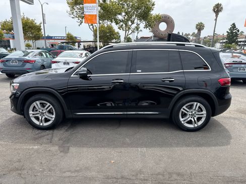 Used 2021 Mercedes-Benz GLB 250 image 23