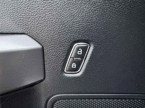 Used 2019 Ford F150 XLT w/ Equipment Group 302A Luxury image 27