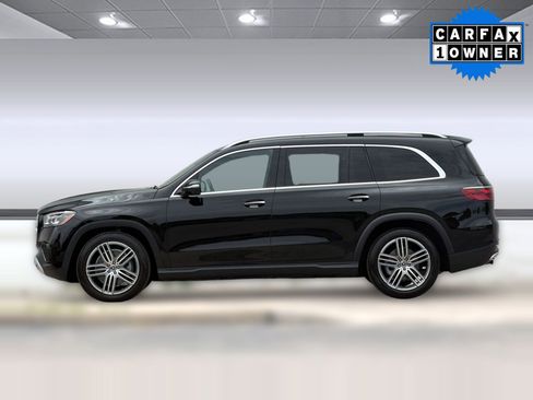 Used 2025 Mercedes-Benz GLS 450 4MATIC image 2