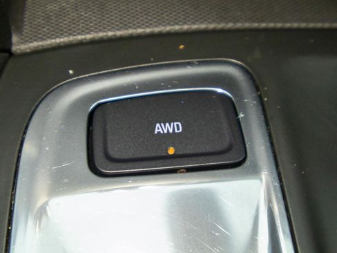 Certified 2022 Chevrolet Equinox LS AWD/4WD image 25