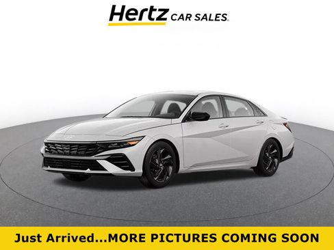 Used 2026 Hyundai Elantra Sport FWD image 1