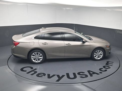 Used 2024 Chevrolet Malibu LT FWD image 33