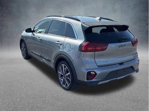 Used 2022 Kia Niro Touring Special Edition FWD image 6