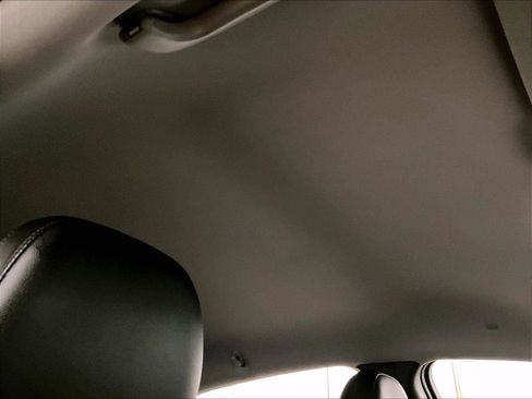 Used 2017 Chevrolet Malibu Hybrid w/ Leather Package image 22