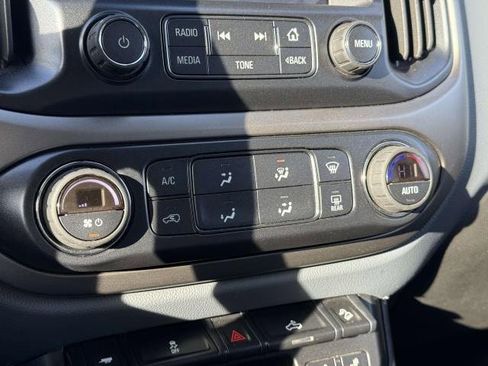 Used 2016 Chevrolet Colorado Z71 image 24