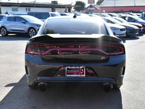 Used 2021 Dodge Charger Scat Pack w/ Plus Group RWD image 7