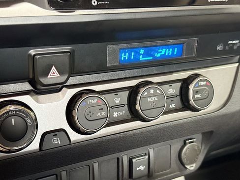 Used 2021 Toyota Tacoma SR image 15