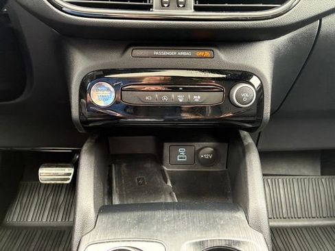 Certified 2023 Ford Escape ST-Line Select w/ Tech Pack #2 AWD/4WD image 27