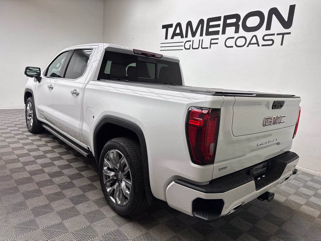 Used 2024 GMC Sierra 1500 Denali AWD/4WD image 7