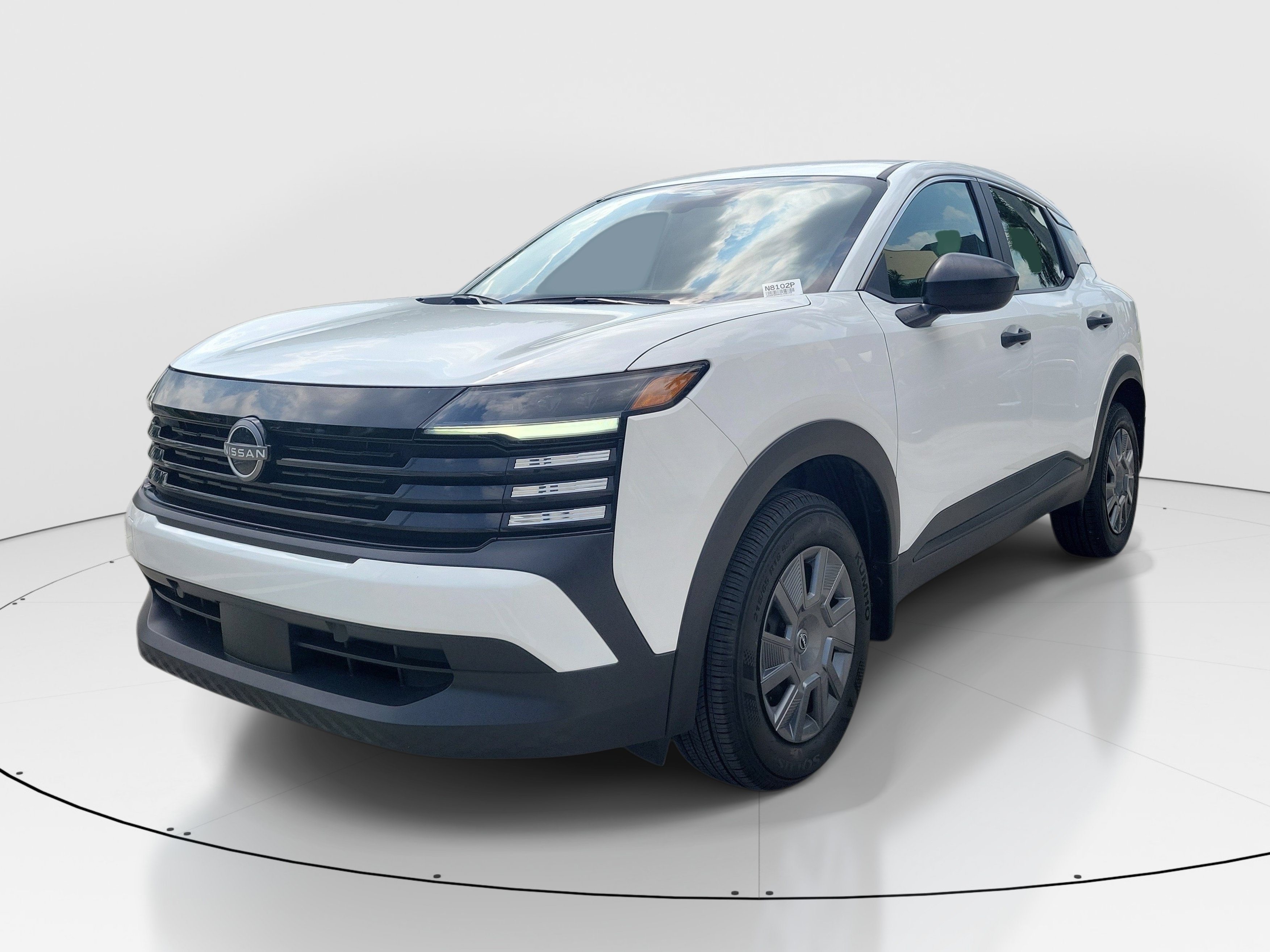 Used 2025 Nissan Kicks S FWD image 5