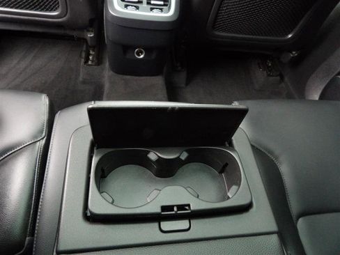 Used 2018 Volvo XC90 T5 Momentum FWD image 19