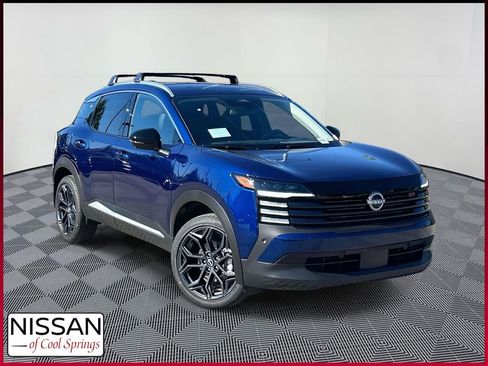 New 2026 Nissan Kicks SR w/ Cold Weather Package AWD/4WD image 1