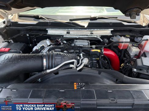 Used 2020 Chevrolet Silverado 3500 LTZ w/ Technology Package AWD/4WD image 11