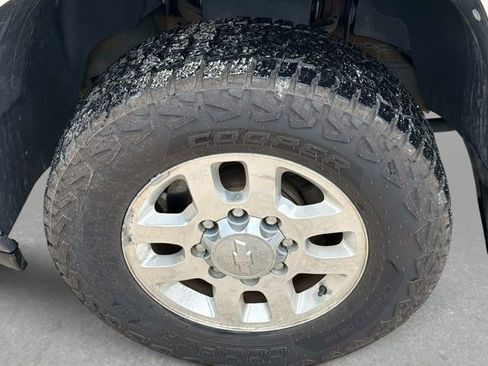 Used 2012 Chevrolet Silverado 2500 LTZ w/ LTZ Plus Package AWD/4WD image 11
