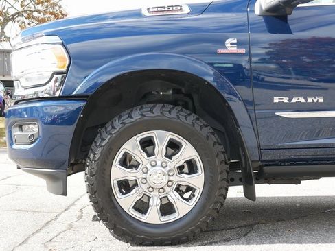 Used 2024 RAM 2500 Limited image 10