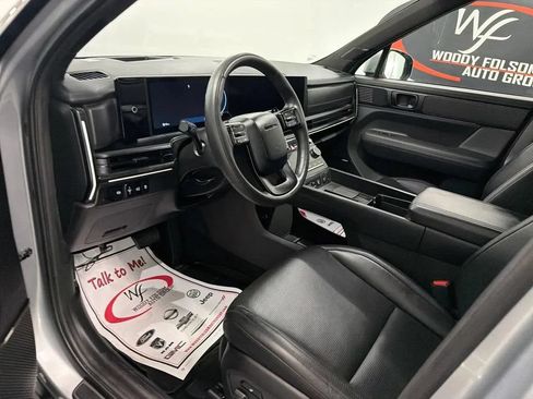 Used 2024 Hyundai Santa Fe Calligraphy FWD image 9