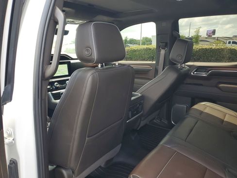 Used 2024 GMC Sierra 1500 Denali w/ Denali Reserve Package image 10