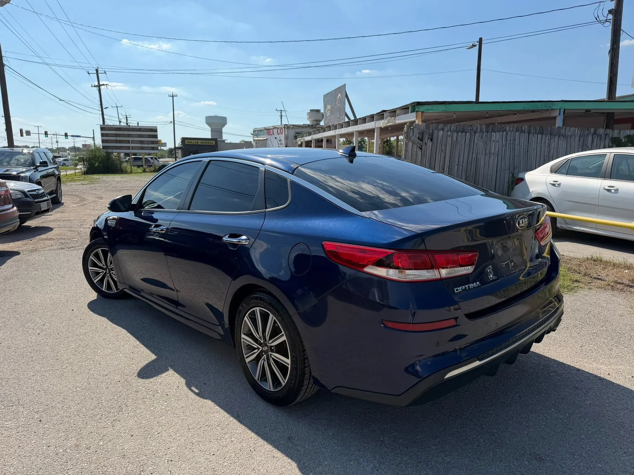 Used 2019 Kia Optima LX w/ LX 17" Wheel Package FWD image 2