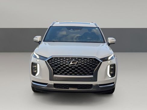 Used 2022 Hyundai Palisade Calligraphy image 3