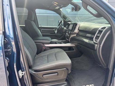 Used 2022 RAM 1500 Big Horn AWD/4WD image 9