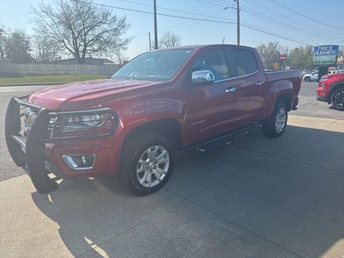 Used 2015 Chevrolet Colorado LT w/ Luxury Package image 3