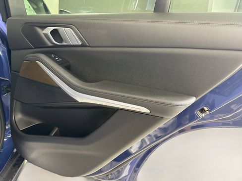 Used 2020 BMW X5 sDrive40i image 28