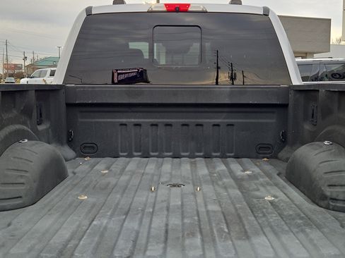 Used 2020 Ford F250 Platinum w/ FX4 Off-Road Package image 11