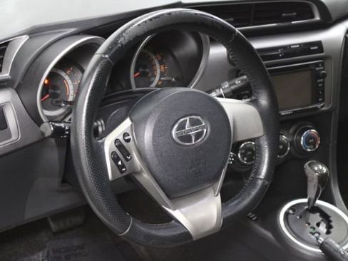 Used 2014 Scion tC image 13