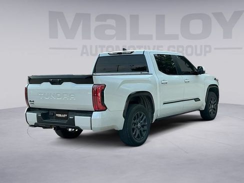 Used 2024 Toyota Tundra Platinum AWD/4WD image 5