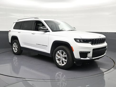 Used 2023 Jeep Grand Cherokee L Limited AWD/4WD image 5