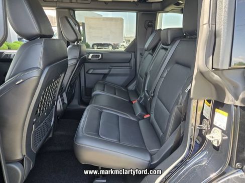 New 2026 Ford Bronco Badlands AWD/4WD image 9
